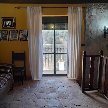 Molino Chirrion Holiday home *